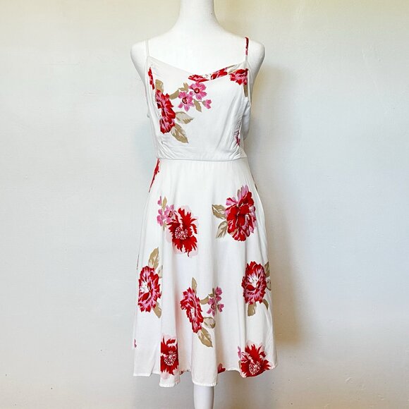 Old Navy White Floral Sundress with Spaghetti Straps, Size Medium - Picture 2 of 12